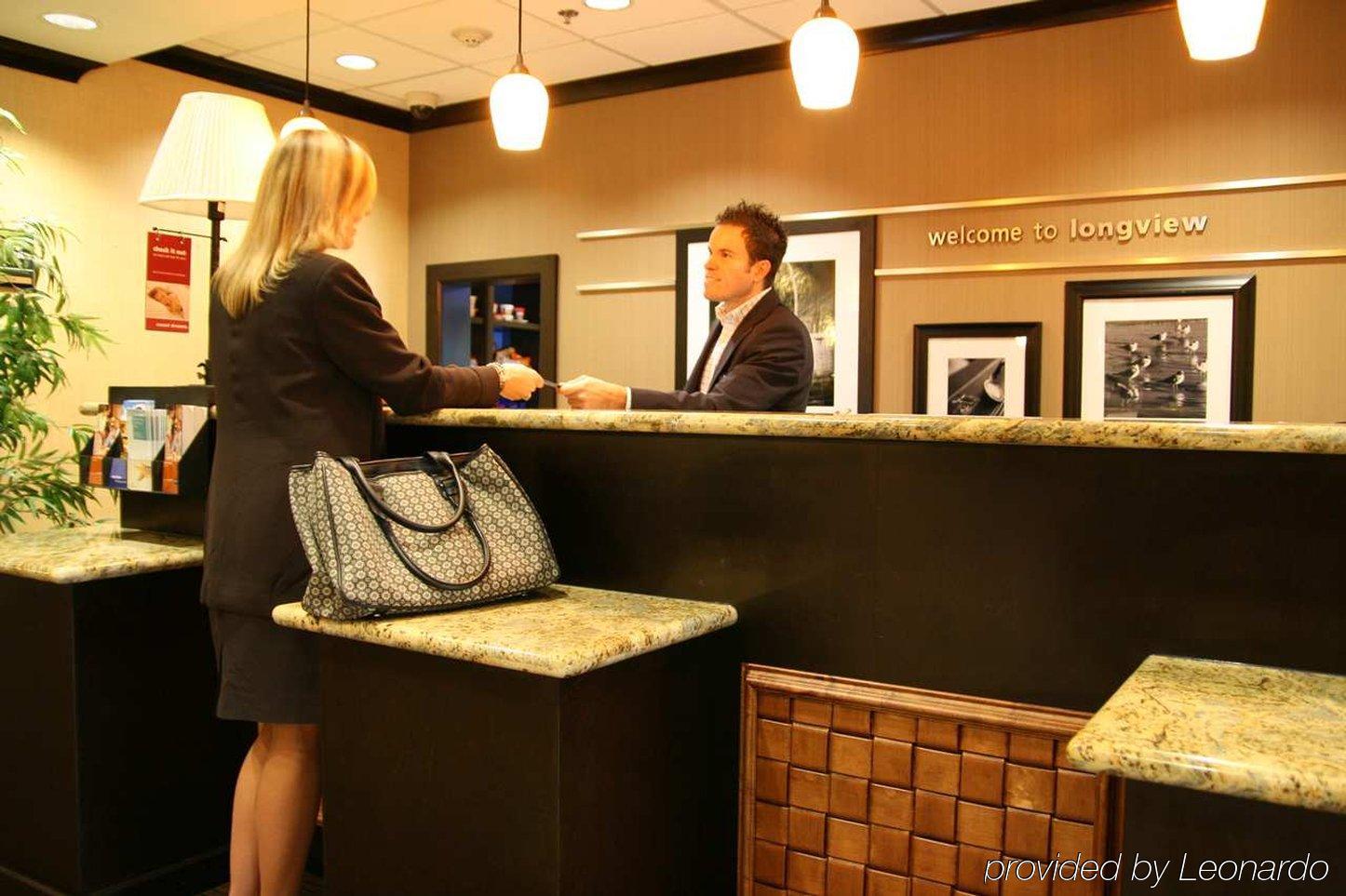 Hampton Inn & Suites Longview North Interior photo